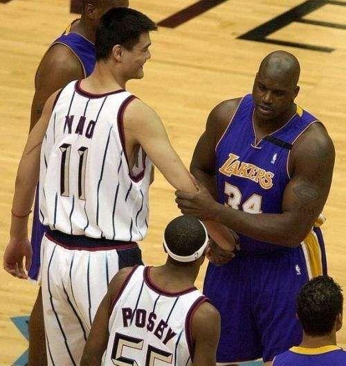 03年的NBA东西部全明星名单，03年的nba全明星赛（03年全明星鲨鱼得票104万）