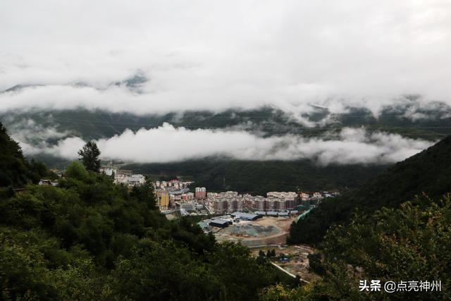 折多山海拔高度是多少米，康定机场海拔多少米（你将翻越的318第一关——折多山是什么样子）