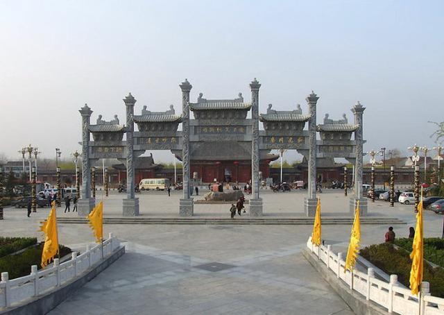 牌坊是什么意思，立牌坊说贞洁是什么意思（欣赏一组壮观的中国牌楼）