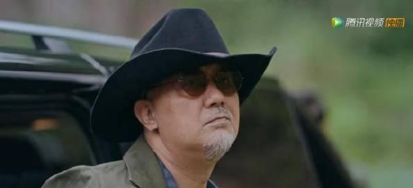 禁婆霍玲为什么老梳头，霍玲为什么变禁婆（《盗墓笔记》吴邪二叔到底有多恐怖）