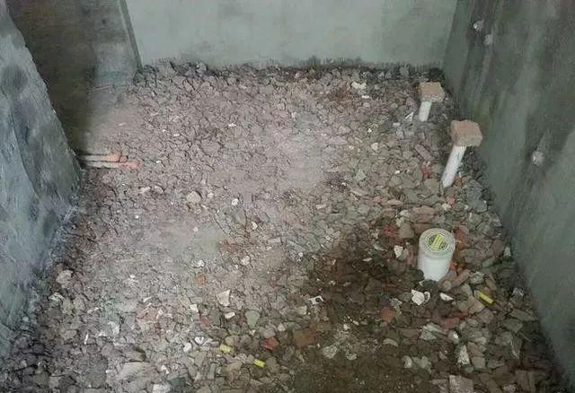 给排水中沉水弯是什么，存水弯有什么用（室内装修排水管道安装施工要点）