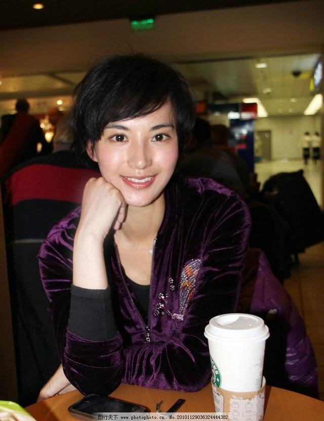 “娱乐圈神婆”莫小棋：感谢黄海波不娶之恩，把星座占卜当成事业