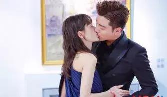 买超王子文在一起过，买超王子文（王子文打脸李小璐）