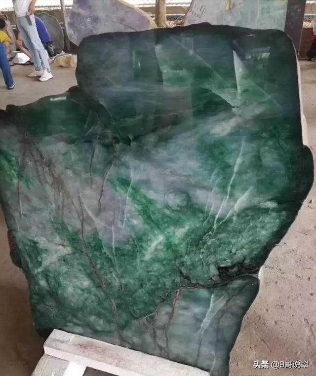 翡翠品牌有哪些，翡翠品牌有哪些名字（缅甸公盘近几年标王）