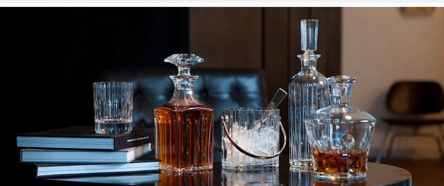 威士忌怎么喝,杰克丹尼威士忌怎么喝(从酒杯选择到三种经典喝法) 威士忌怎么喝,杰克丹尼威士忌怎么喝(从酒杯选择到三种经典喝法)