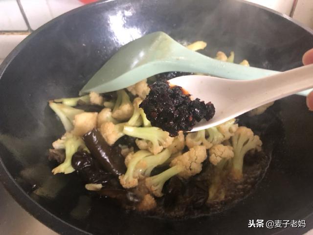 松花菜怎么炒好吃，素菜吃到荤菜的营养