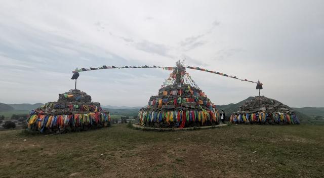 玛尼堆，玛尼堆是用来祈求什么的（路遇“玛尼堆”添石祈福）