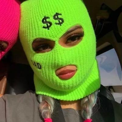 沙雕又不失帅气的头像，沙雕`小清新`帅气`文艺`男生头像微信（比较沙雕搞笑的男生头像大全）