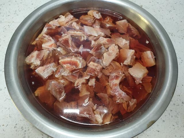 菲力是牛的什么部位，菲力到底是什么部位（要分清腱子、里脊和上脑）