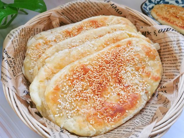 发面烧饼的正确方法，怎样发烧饼面（再也不用排队买了）