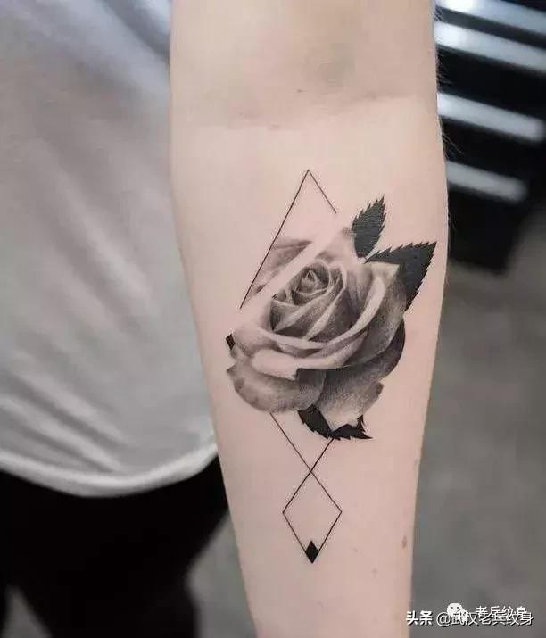 纹身各种图案及含义，纹身图案及其含义（弄懂这些图案背后的意思）