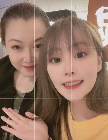球球是谁，球球是谁的女儿（赵本山女儿球球与妈妈同框）