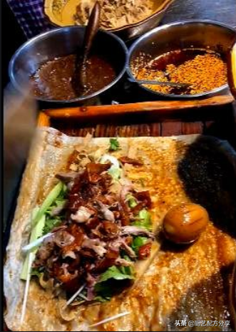 卷饼皮的做法，卷饼皮的做法大全（小伙这些年就靠这个谋生买房）