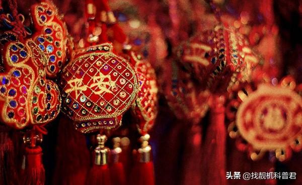 压岁钱有什么寓意，压岁钱的含义（中国人过年为什么要给压岁钱）