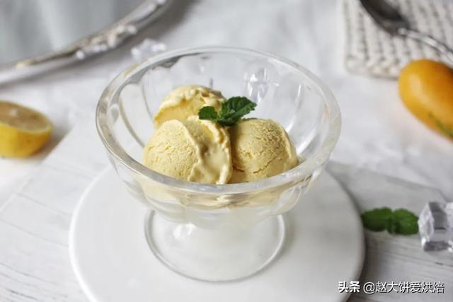 求自制水果冰淇淋做法，水果自制冰淇淋简易做法（比卖的好吃太多了）