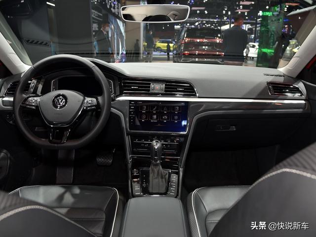 大众lamando是什么车，大众lamando280tsi报价（合资的紧凑型车）