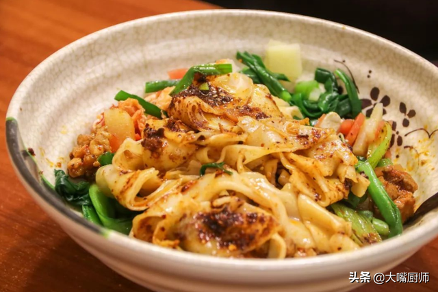 陕西面条有多少种类，陕西面条有多少种类图片（陕西最好吃的7碗面）