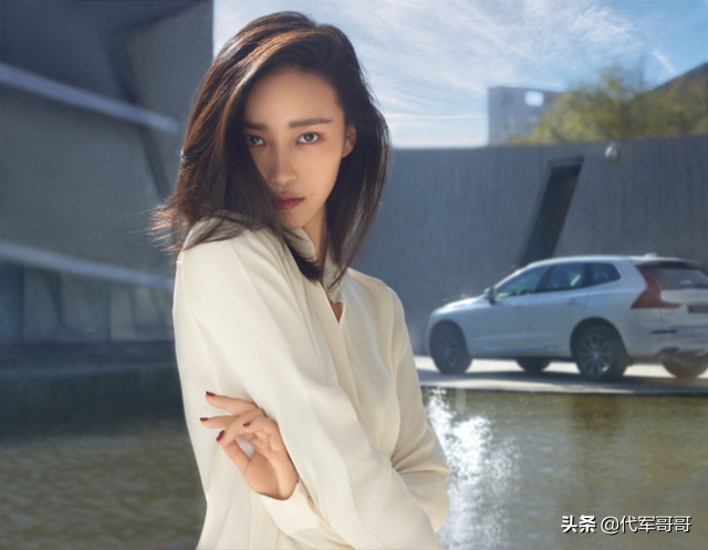 陈漫新作品过于阴间直接翻车，陈漫个人网站（屡次丑化国人被批）