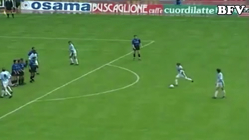 从拉齐奥出名的球星有哪些，拉齐奥历史上伟大的球员（上演任意球帽子戏法）