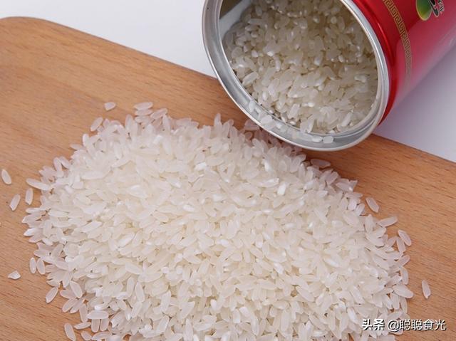 米怎么保存不长虫不发霉，大米怎么保存不生虫子不发霉（原来保存粮食这么简单）