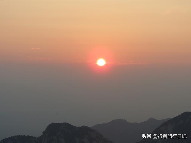 西岳指的是什么，西岳是什么（华山—五岳之西岳华山）