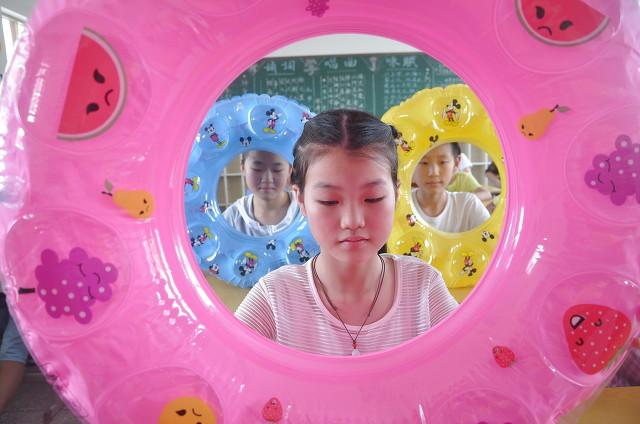 防溺水四个牢记，防溺水四牢记是什么（爸爸妈妈防溺水）