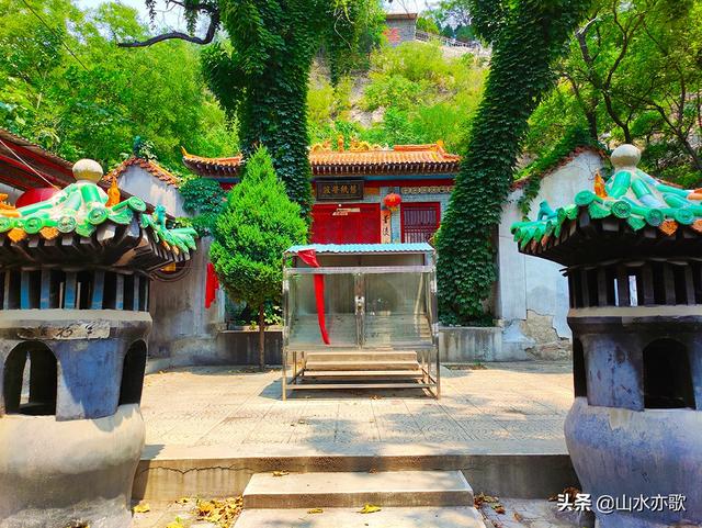 秦皇古道在哪呢，秦皇古道的简介（一座因唐僧晾经而得名的山岭）