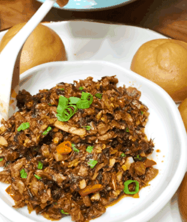 阿瓦山寨鱼头做法，阿瓦山寨鱼头的做法（太原一折指南带你去阿瓦山寨）