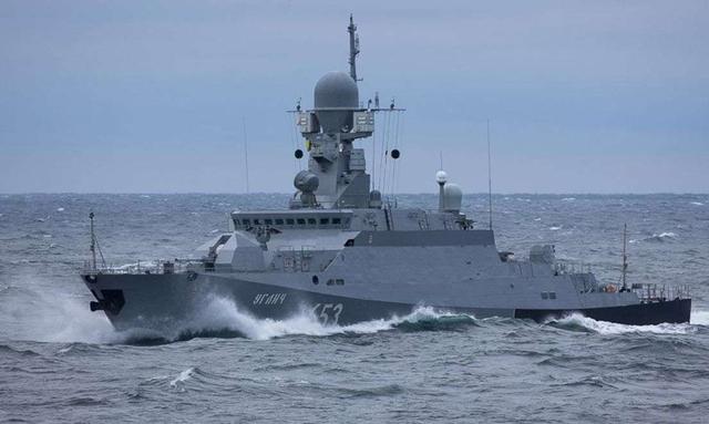 世界上海拔最低的湖是什么，世界上海拔最高湖泊（为什么里海被称为海）