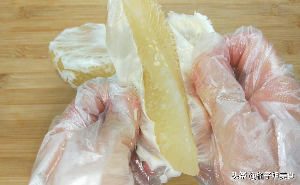 圖片[8]-柚子剝皮新方法 一招就能把柚子剝的干干凈凈-起舞食譜網