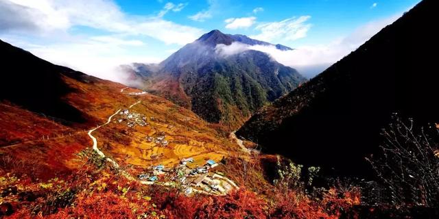 甘洛县美食，甘洛县美食美客食品店在哪儿（私藏彩林、金黄梯田、高山海子…）