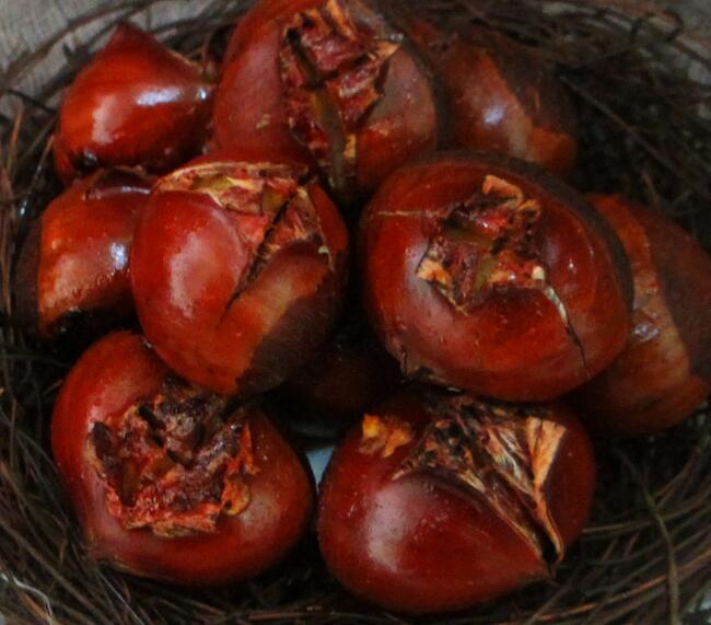 图片[6]-【糖炒板栗】做法步骤图 更香甜软糯 壳一掰就开-起舞食谱网