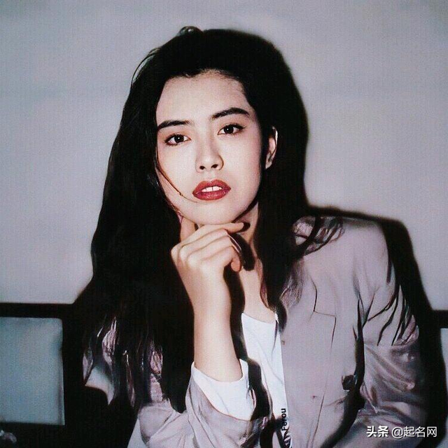 带有佳字的网名女生，女生唯美意境网名（清冷港风女孩名）