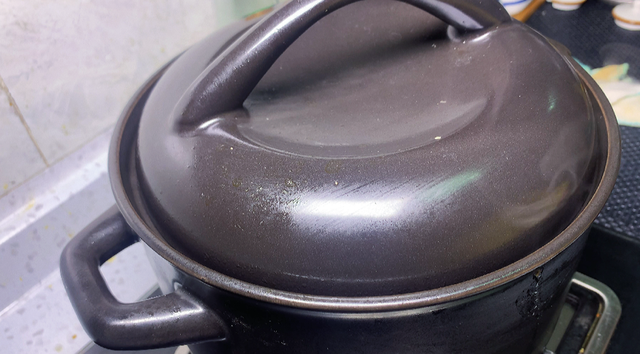 猪大肠的做法大全视频，猪大肠怎么做的最好吃（肥肠怎么洗，才干净无腥臭味）