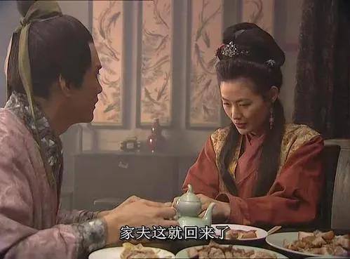 三色指的是哪三色,原始三色指哪三种颜色(不断三情”指的是什么) 三色指的是哪三色,原始三色指哪三种颜色(不断三情”指的是什么)