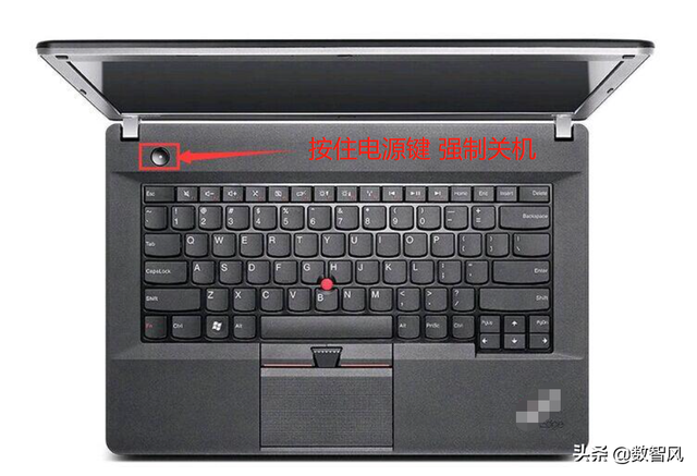 笔记本强制关机，戴尔笔记本怎么强制关机（电脑关不了机不用怕）