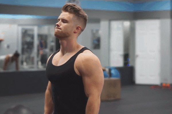 男生怎样拍照好看又上镜，男生怎样自拍好看又上镜（男生多练5个部位）