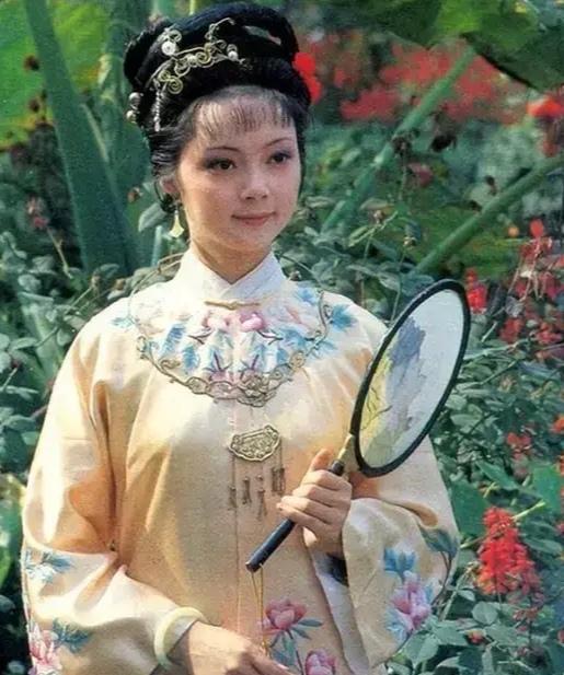 红楼梦金陵十二钗人物，红楼梦金陵十二钗人物梳理（12个绝色女子性格虽不同）