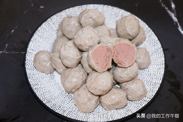 牛肉丸的制作方法，如何做出来的牛肉丸好吃（家庭版制作Q弹的牛肉丸）
