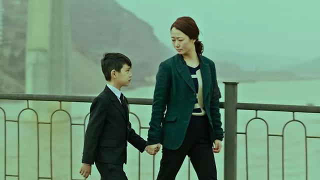 闻香识女人经典台词，电影《闻香识女人》经典台词（50句惊艳世人的电影台词）