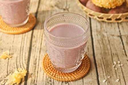 用榨汁机做紫薯豆浆的做法，用榨汁机做紫薯豆浆的做法视频（教大家做不一样的豆浆）