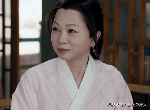 最新版天龙八部阿紫的扮演者是谁，24年前演阿紫是美少女