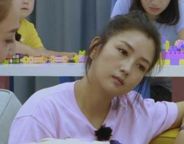 何洁多大年龄了，何洁多大结的婚（34岁何洁坦言失业三个月）