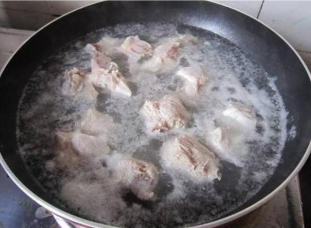 炖肉的家常做法，茄子炖肉的家常做法（大厨分享5个炖肉诀窍）
