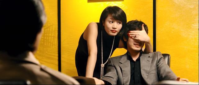 韩国电影《老千》,一部不合格的赌片