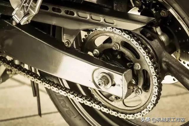 雅马哈FZR250摩托车的资料，性能和缺点（四冲仿赛Yamaha）