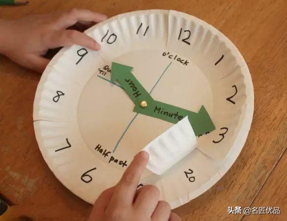 如何做手工钟表，如何做手工钟表制作（幼儿园玩教具手工时钟）