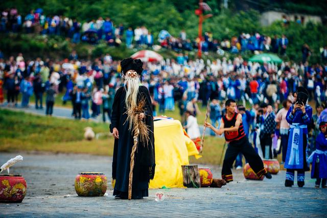 火把节是哪个民族的节日，火把节是哪个民族的（你知道火把节的由来吗）