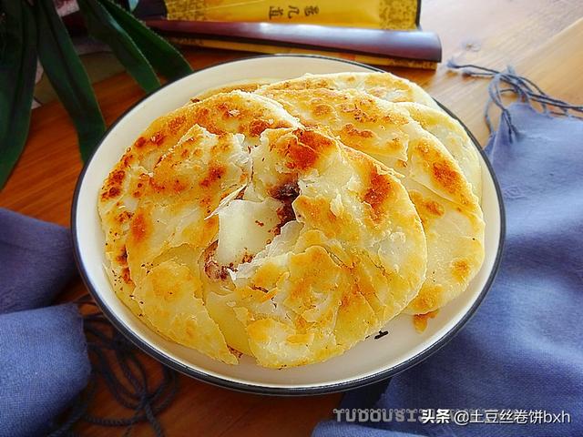 烤油馍的做法 用平底锅做油馍的简单方法，烤油馍的做法（平底锅半小时就搞定）