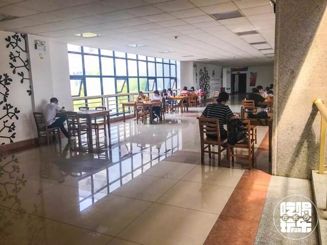 民政学院好吗，民政学院本科专业（民政学院：在大长沙）